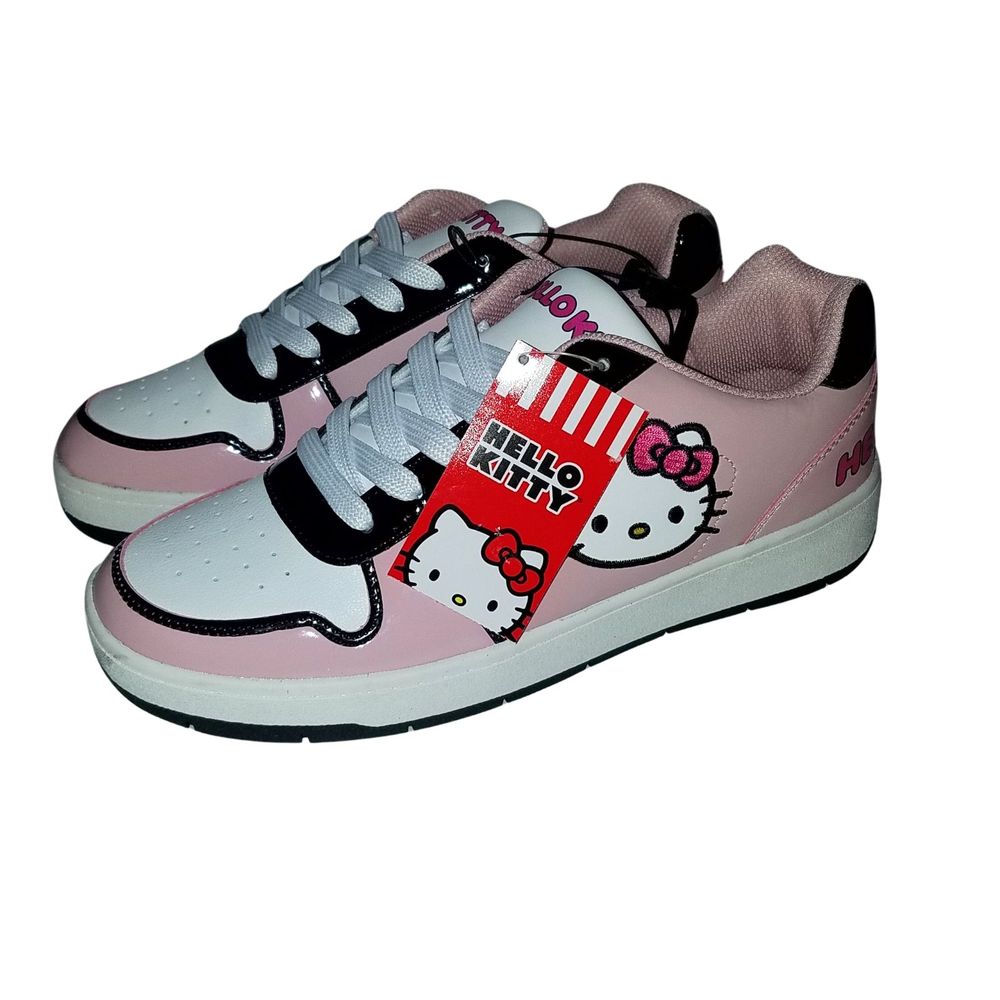 Hello Kitty Sneakers Women's 8 Pink Black White Patent PU Court Shoes Sanrio